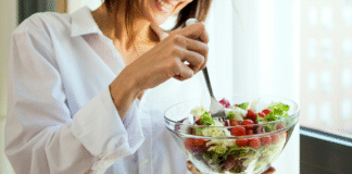 Meal Prep for Success: Weekly Plans for Busy People Woman eating salad
