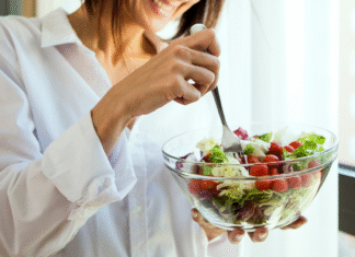 Meal Prep for Success: Weekly Plans for Busy People Woman eating salad