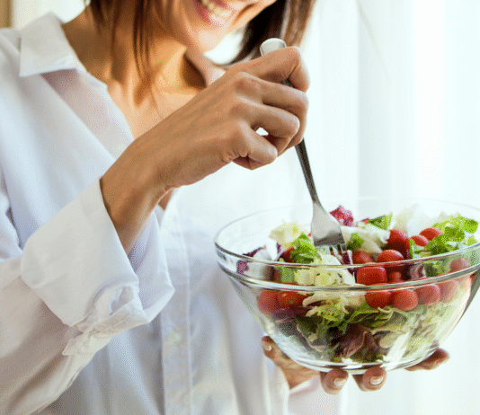 Meal Prep for Success: Weekly Plans for Busy People Woman eating salad